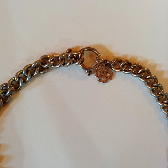 Statement necklace - Picture 3 of 3